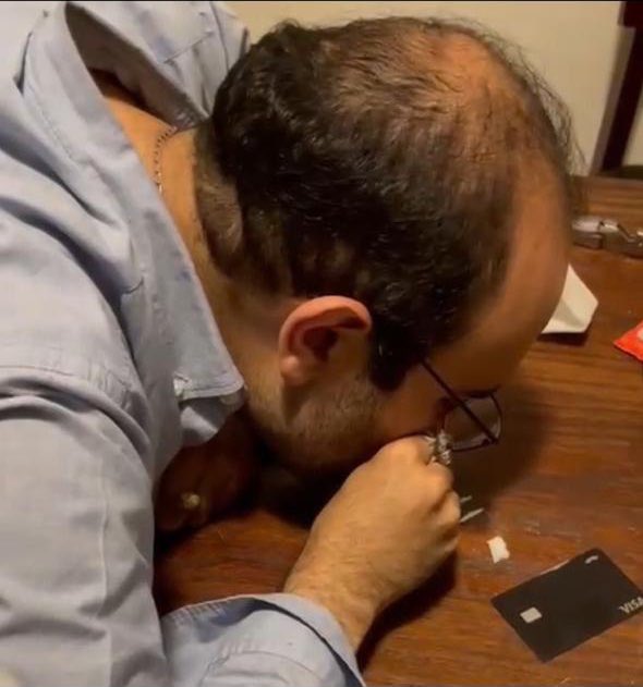 dannydmon12's tweet photo. @BjRevocacion @STaboadaMx @RicardoAnayaC @JorgeRoHe Y a qué hora hablaras del Cartel de la Harina ???? 

@HugoTorresCDMX el golpeador asesino y extorsionador de BJ, que joya, aquí junto a su intrañable Héctor Mora @ZulmaZermeno señora ya rehabilitó a su hijo???? https://t.co/qYcZAPGcvK
