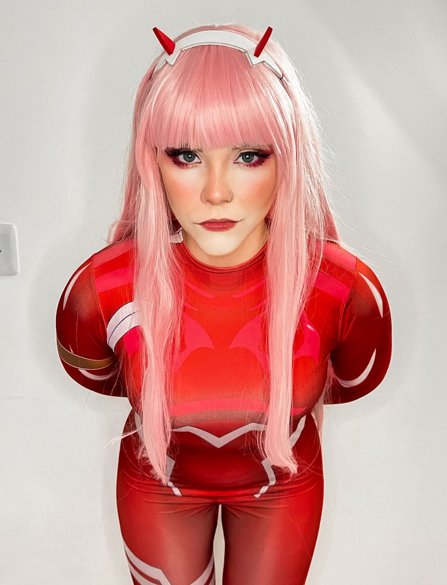 imsoyumi's tweet photo. Say hi to Zero Two or get blocked 😡

#cosplay #onlyfansgirl  #hotcosplay #cosplayer #zerotwocosplay #onlyfans #facebook #hotcontent #hotstuff #cosplaycontent #onlyfanscosplay https://t.co/fkoZpbp77a