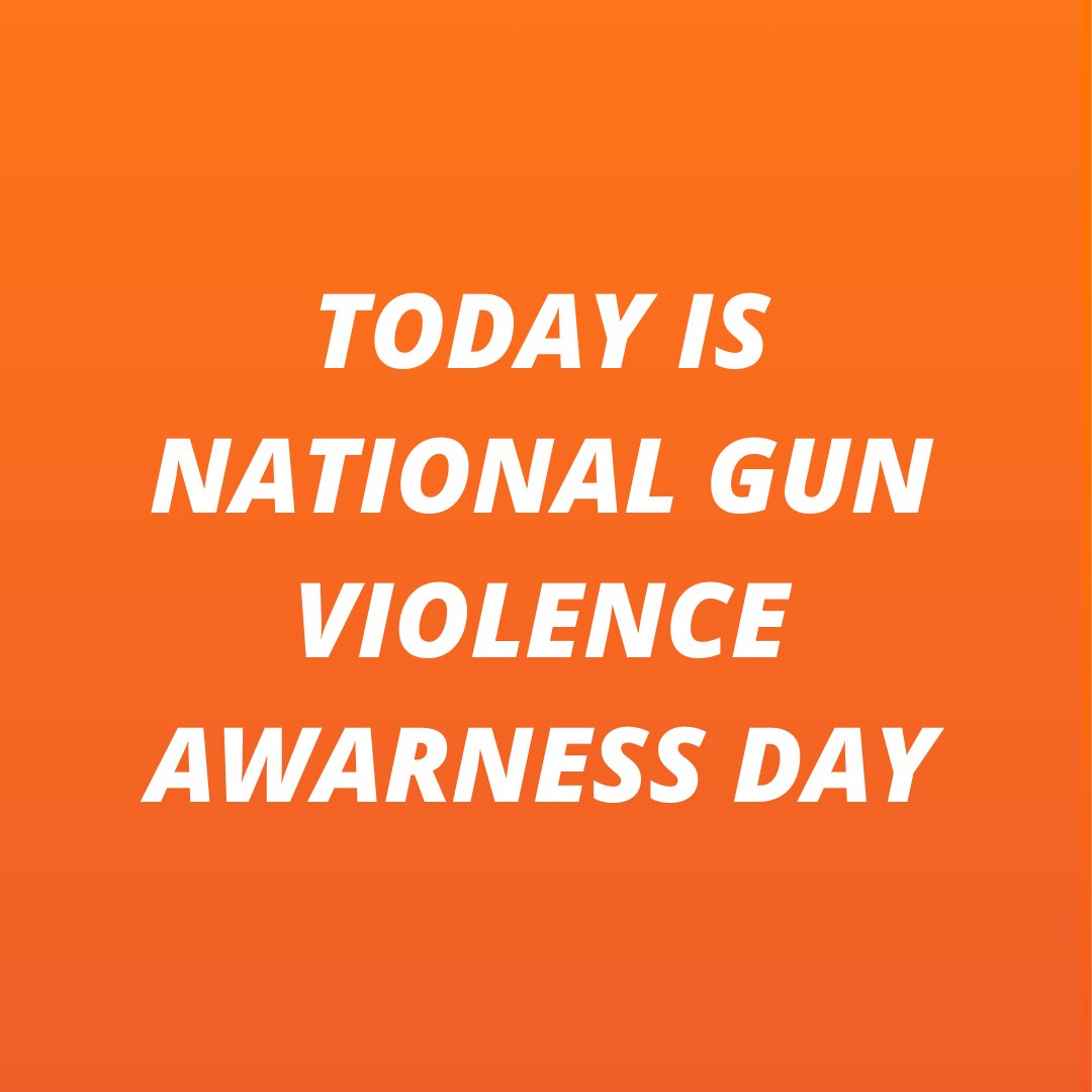VisioningBV's tweet photo. Today is National Gun Violence Awareness Day. We wear orange to honor the victims and survivors of gun violence and to stand together in the fight to end this epidemic.
#GunViolenceAwarenessDay #WearOrange #EndGunViolence #Visionquilt #Brady #MOMS #SafeCommunities https://t.co/0Nn0tjm0Zh
