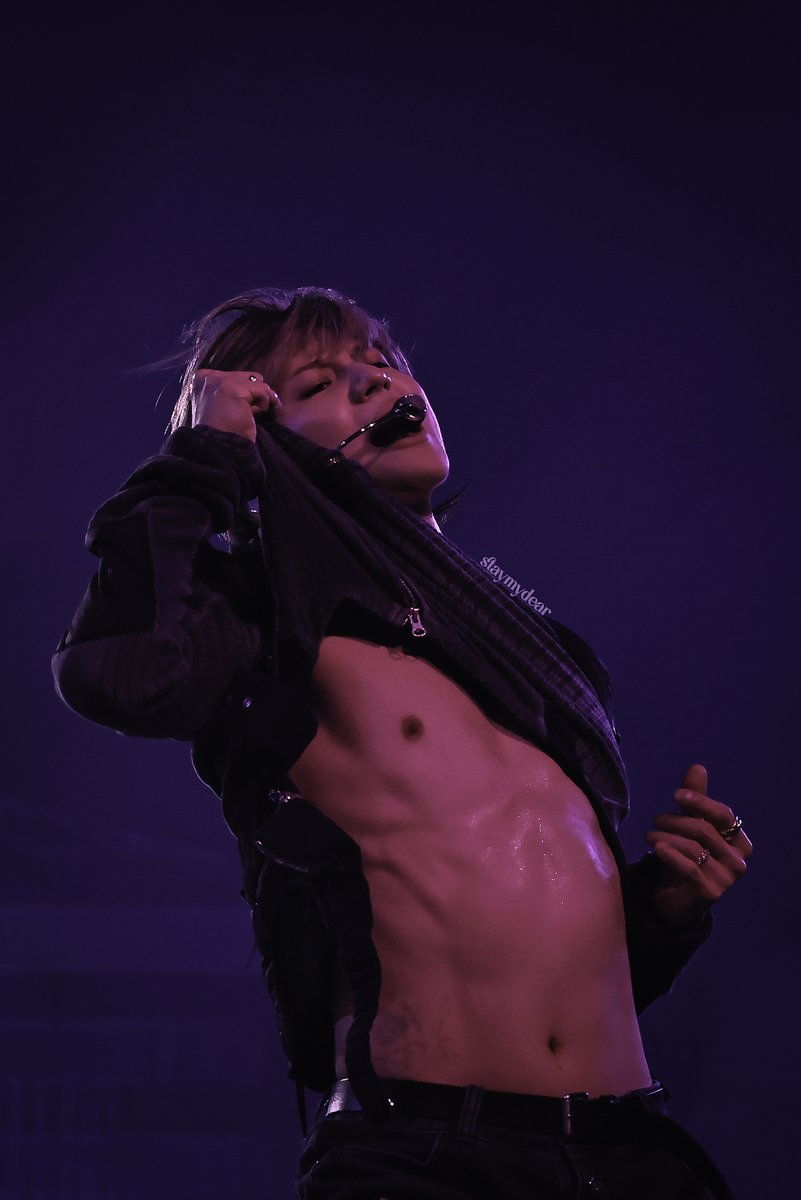 240525 샤이니 VI 앵콜콘 드래콘볼 - 태민 
*
돌돌쥬..... 돌고 돌아 다시 쥬스