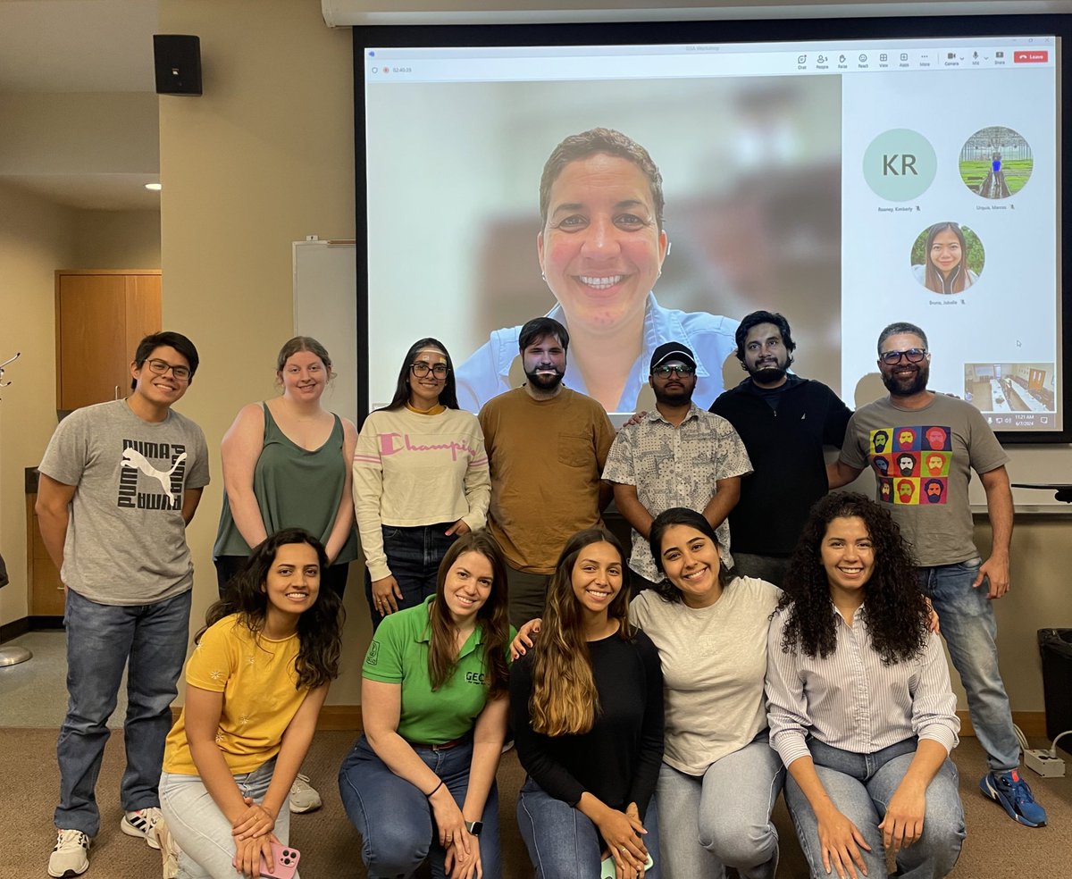 daSilva_ET's tweet photo. Today our PPCP-GSA had the opportunity to host a workshop led by Dr. Katia Xavier (@katiavx) on the Career Development Series: Academia vs. Industry. She shared her personal experience and gave us valuable insights and strategies to navigate these two different career paths. https://t.co/iOfl8JXKMq