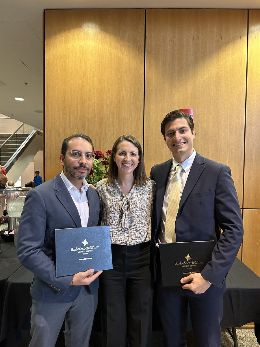 jmidturi tweet media