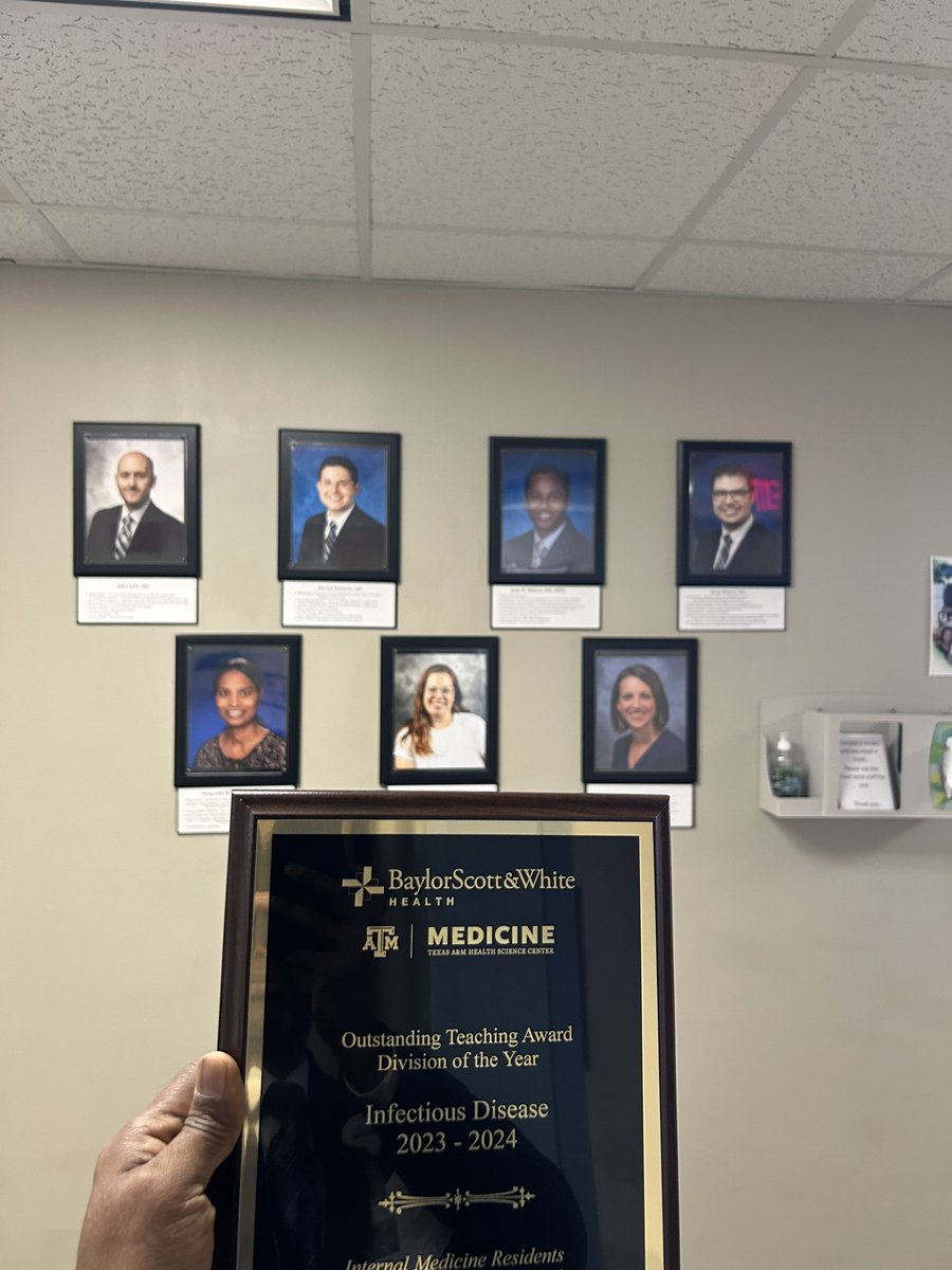 jmidturi tweet media