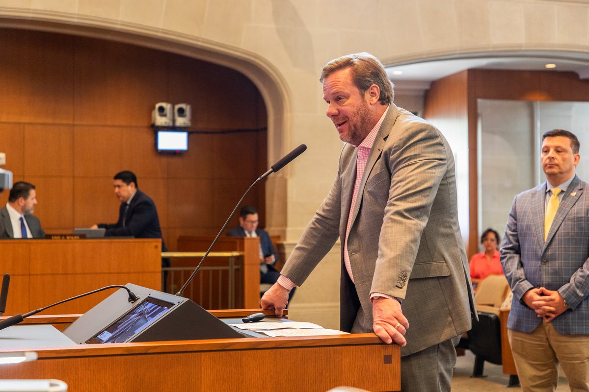 SABoardREALTORS's tweet photo. We are proud to announce that the City of San Antonio has proclaimed June as Homeownership Month! This special proclamation underscores the significance of homeownership and its positive impact on our community.
#HomeownershipMonth #SABOR #SATX #SanAntonio #CommunityFirst #Texas https://t.co/iifrChLfo1
