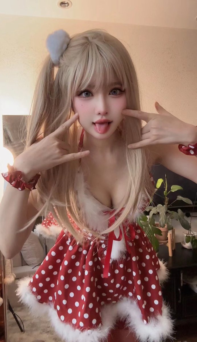 略略略👅 https://t.co/eshO85Lzt6