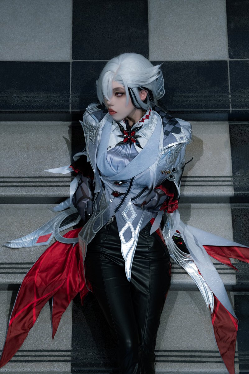 lxzerus's tweet photo. #GenshinImapactcosplay #genshin #alerchinno #knave #fatui https://t.co/gb6u4Ugx0w