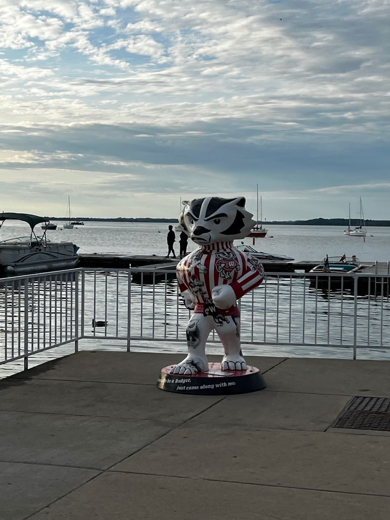 RichlandAreaCh's tweet photo. Proud moment! Lisa Duckworth and Clint Knight completed their 2nd year and Angie Cirone her 1st at the U.S. Chamber's IOM at UW-Madison. π Topics included governance, communication, HR, and more. Excited for the impact on our community! #iomeducates #midwestisbest https://t.co/7j09esUBjK