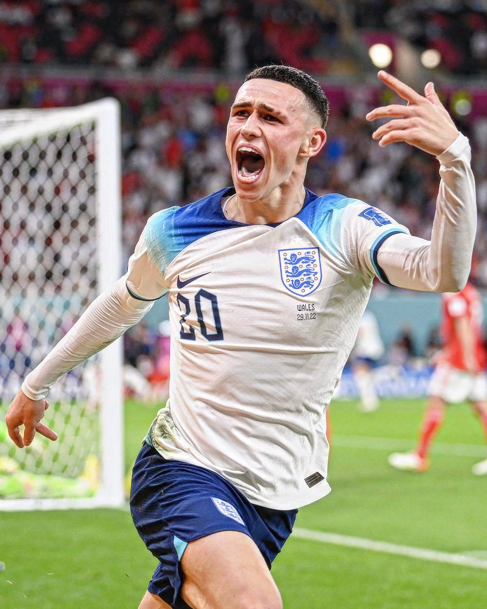 Wayne Rooney: “Jude Bellingham is great, but when you have a player like Phil Foden in the middle, you HAVE to build the England team around him.” 🌟🏴󠁧󠁢󠁥󠁮󠁧󠁿