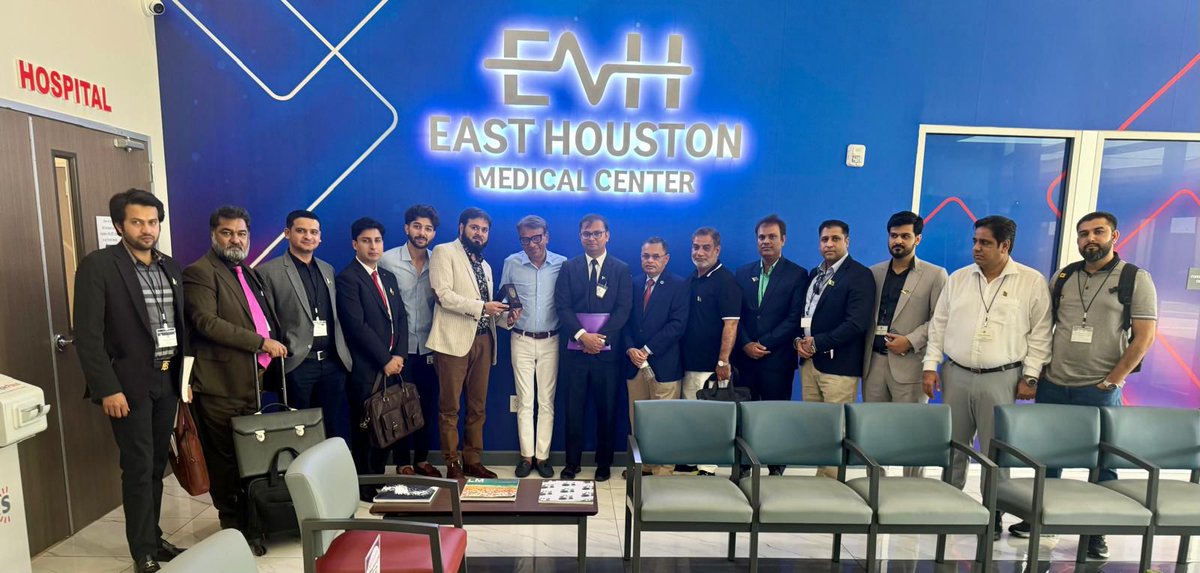 SalmanR23620569's tweet photo. Delegation visited East Medical Center Houston a prominent Cancer Hospital owned by Dr. Kashif Ansari. Delegation visited hospital facility and Dr. Ansari briefed them about possibilities in terms of business development in the USA. @surgical_tata @sccisialkot @TDAP_Global https://t.co/cK9hXo3vuY
