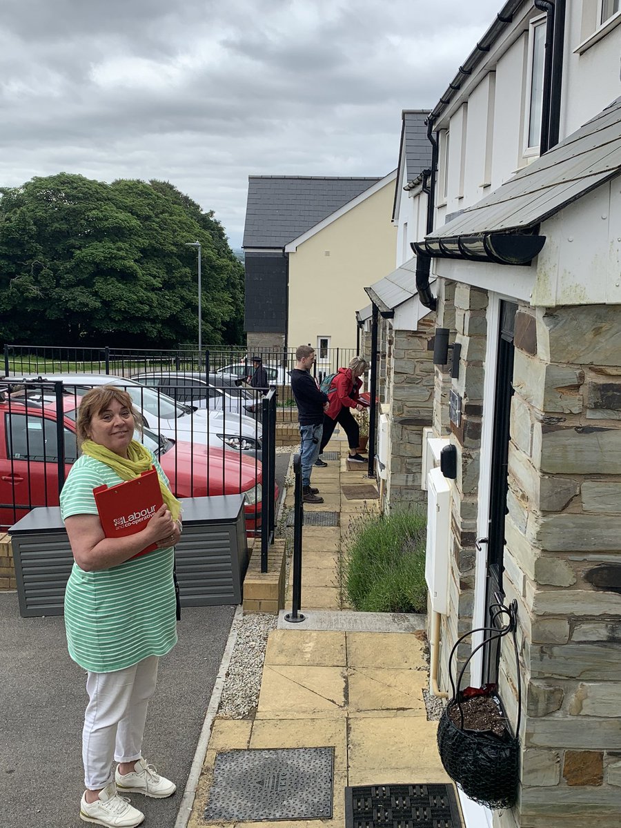 And after <a href="/RoyalCornwall/">Royal Cornwall Show</a> a #Falmouth canvass. Very positive tonight.