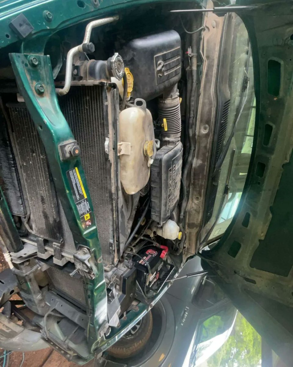 DOM_THEPORNPLUG's tweet photo. For friend: Selling  2004 dodge ram 1500 needs timing redone don't feel like doing it anymore looking for a new truck automatic please. selling for $4000 Texas buyers only please.#fyptwitterviral #fypシ゚ #fypシ゚viralシ2024fyp #Dodge #ram #selling #comebuy https://t.co/syuhRITR5r