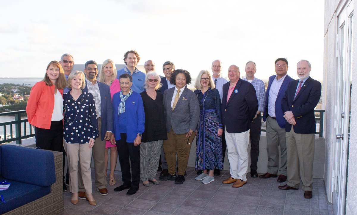 STFM_FM's tweet image. Apply to serve on the STFM Board of Directors! 

Enhance your leadership skills and help define priorities for STFM. Positions are available for president-elect, member-at-large, and student representative.

Apply by July 22:  ow.ly/qwqk50SbYNj 

#stfm #teachandtransform