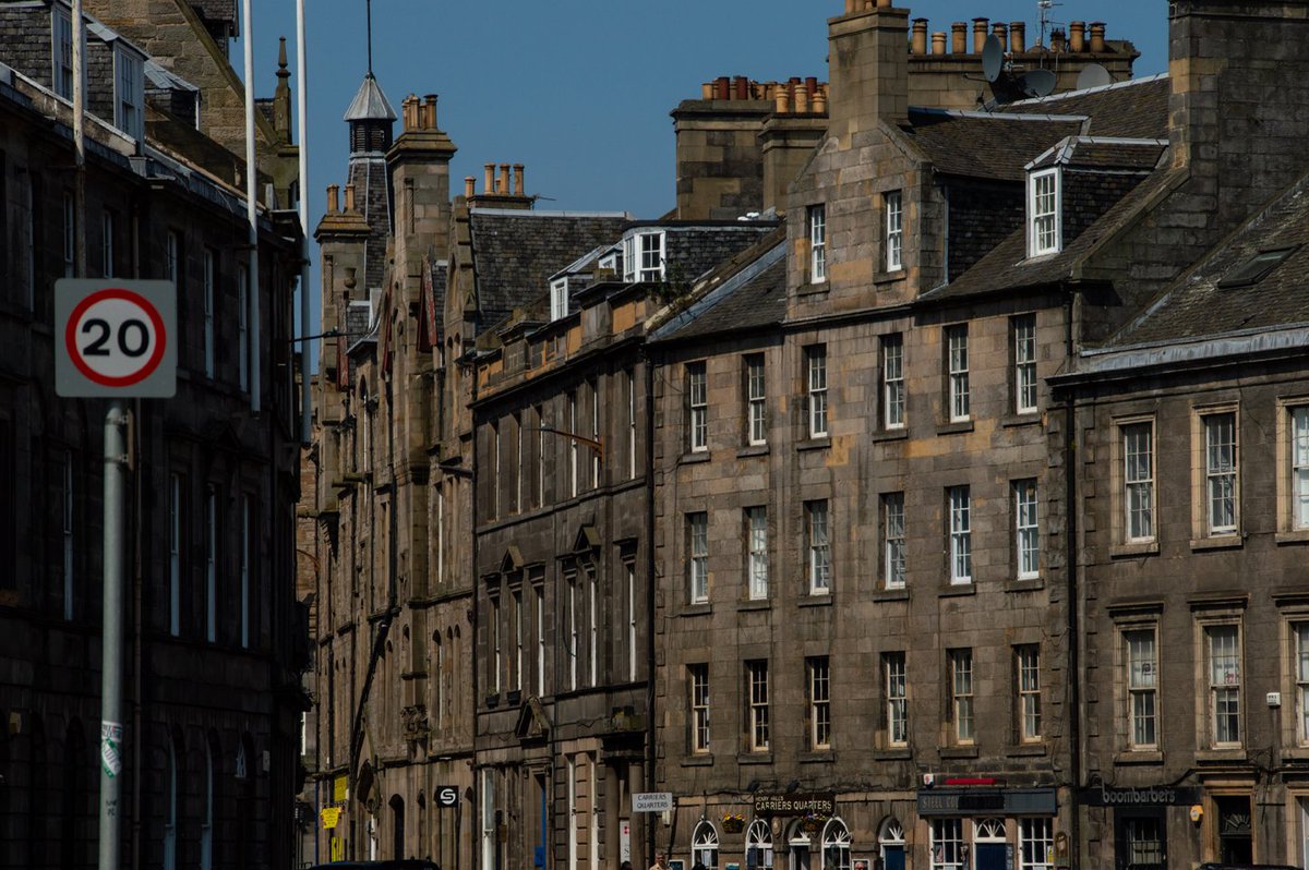 Bernard Street, Leith

#Leith #edinburgh #streetphotography #nikond3200