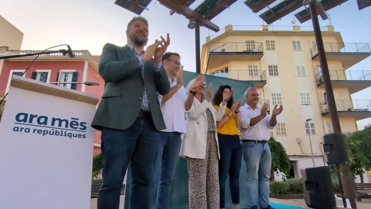 Perquè tothom pugui tenir una casa, una illa i un país digne. 
Per poder viure en català.
Per una Europa dels pobles, justa, verda, feminista i antifeixista.

El #9J, vota <a href="/aramesIB/">arames</a> - #AraRepúbliques