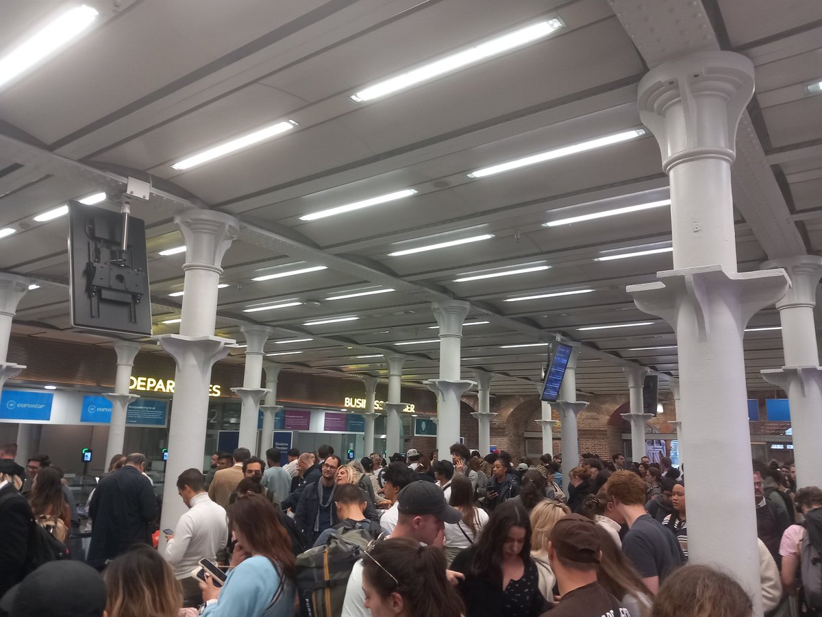 Juste Raimbault tweet media