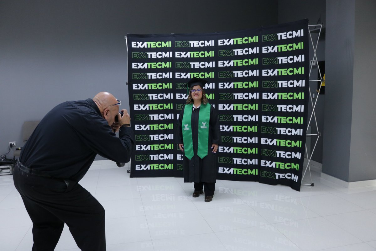 ¡Vive la temporada de graduaciones en el #CentroDeConvencionesTorreón! 🧑🏽‍🎓

Cotiza hoy tu próximo evento con nosotros y celebra a lo grande en el espacio de #ExperienciasSinLímites.

Solicita tu cotización aquí ➡️n9.cl/cotizacionescct

#Graduaciones2024 #TecMilenio