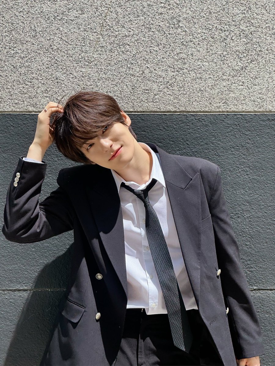 xnwpfhtpqms's tweet photo. 지금은 이래요 https://t.co/joFrq4RiM1