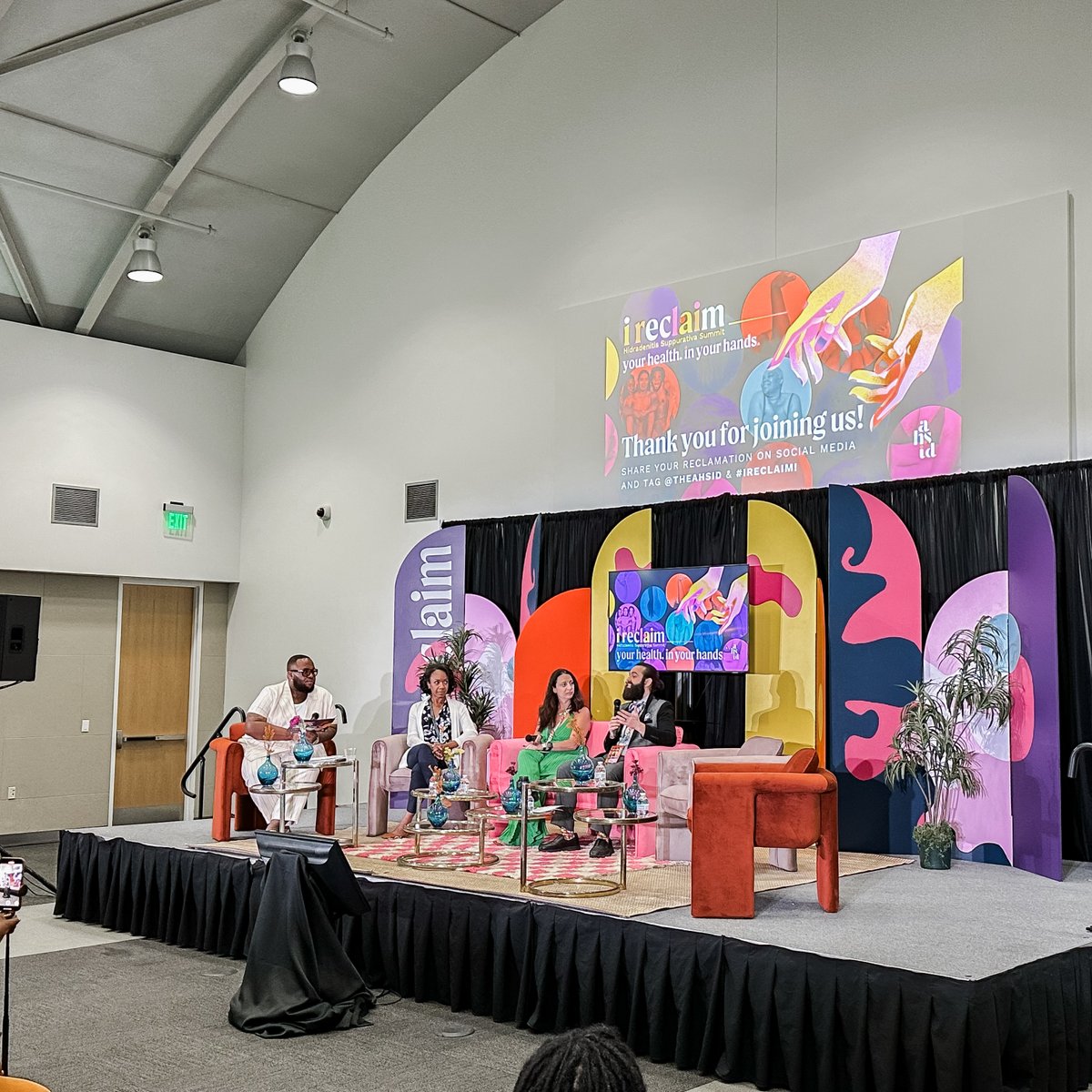 hsforg's tweet image. HS Foundation board member Dr. Steven Daveluy joined a panel on "Empowerment Through Alternative Medicine" today at the I Reclaim HS Summit.  #HSAwarenessWeek #AlternativeMedicine #HSCommunity #IReclaimHSSummit #HS @theahsid