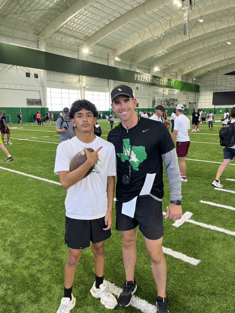 Jared Velez tweet media