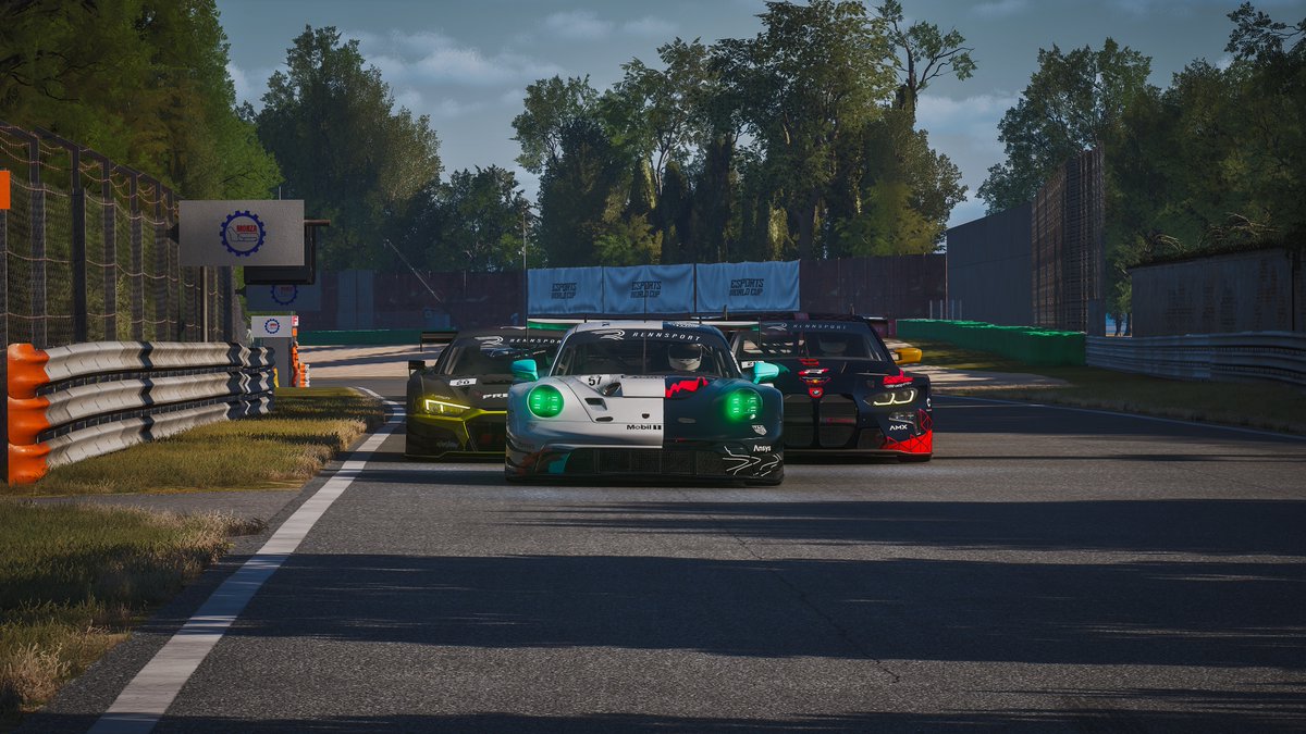 PorscheRaces's tweet photo. #ESLR1 - Semi-Final 1 @Autodromo_Monza: P2 for #911GT3R driver #JoshuaRogers, P3 for team mate #CharlieCollins. Both have jumped into the final race!
And the #Porsche #Coanda #Esports works squad is just two points behind @r8gesports in the team standings...
#Raceborn @esl_r1 https://t.co/Egl0UBcqdD