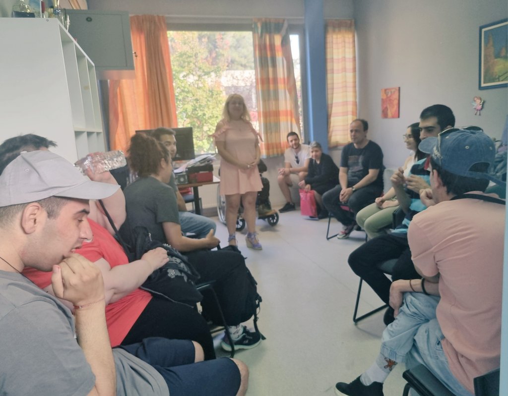 DMegari's tweet photo. I had the pleasure to educate students of Clinical Psychology PG of CITY College, University of York Europe Campus at the Center of Creative Activities of children with disabilities.
#disabilities, #clinical, #psychology https://t.co/Mnz97p22ZS