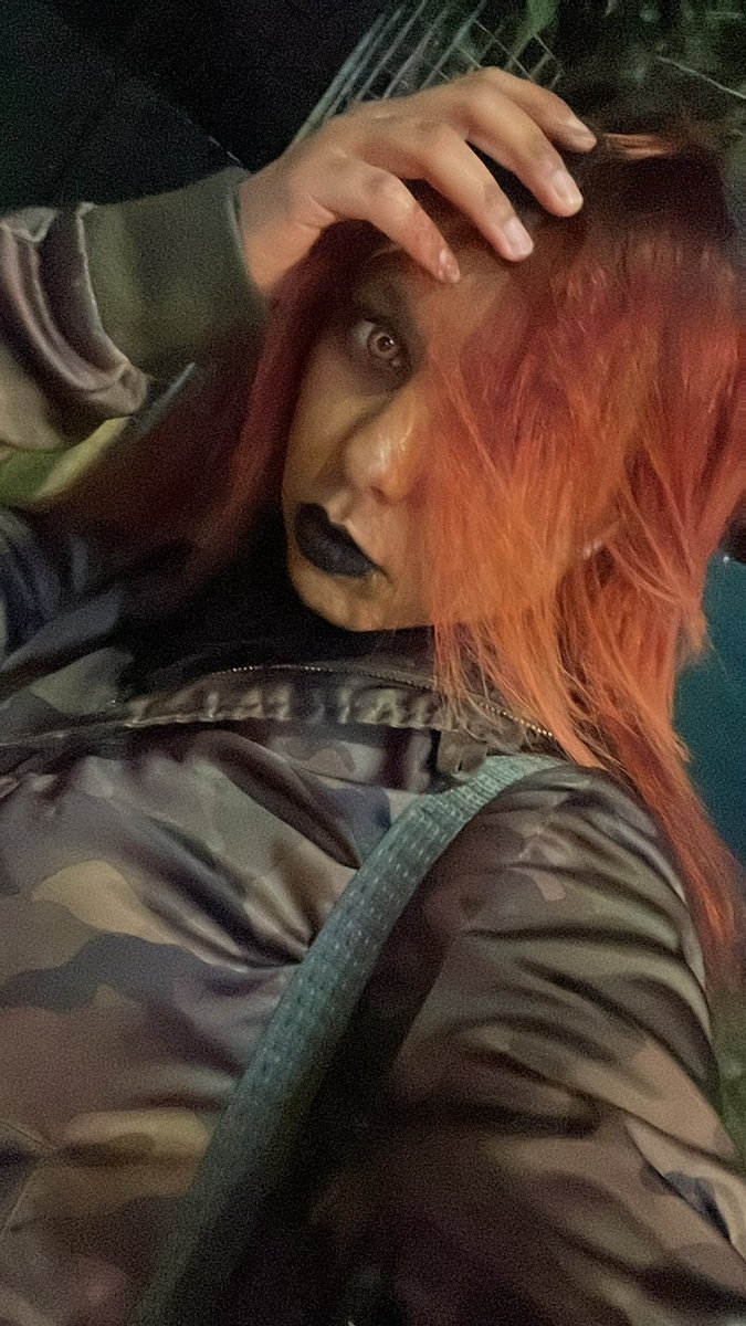 HimeyukiM's tweet photo. Sometimes all you need is a good night out and some performance https://t.co/LyOlbZME0t