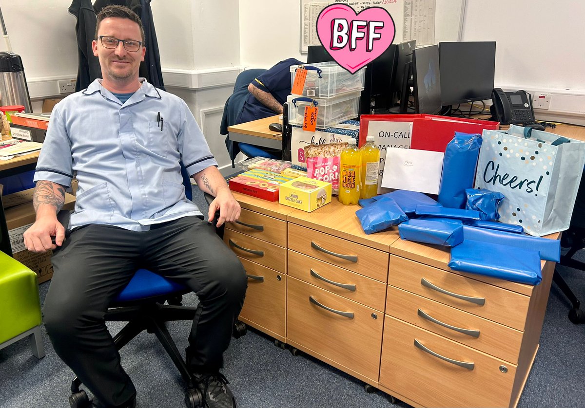 Charli Pemberton | Acute Medicine (@nhsnursecharli) on Twitter photo End of an era 🥲💔 <a href="/Chris7Edmondson/">Chris Edmondson</a> is leaving us after 7.5 yrs! We’ve been through so much & Chris’s achievements through the pandemic & every challenging Site shift are remarkable! You’ve done so much for patient experience! Smash the next challenge & we’re so proud🫶🏼 <a href="/UHP_NHS/">University Hospitals Plymouth NHS Trust</a> End of an era 🥲💔 <a href="/Chris7Edmondson/">Chris Edmondson</a> is leaving us after 7.5 yrs! We’ve been through so much & Chris’s achievements through the pandemic & every challenging Site shift are remarkable! You’ve done so much for patient experience! Smash the next challenge & we’re so proud🫶🏼 <a href="/UHP_NHS/">University Hospitals Plymouth NHS Trust</a>