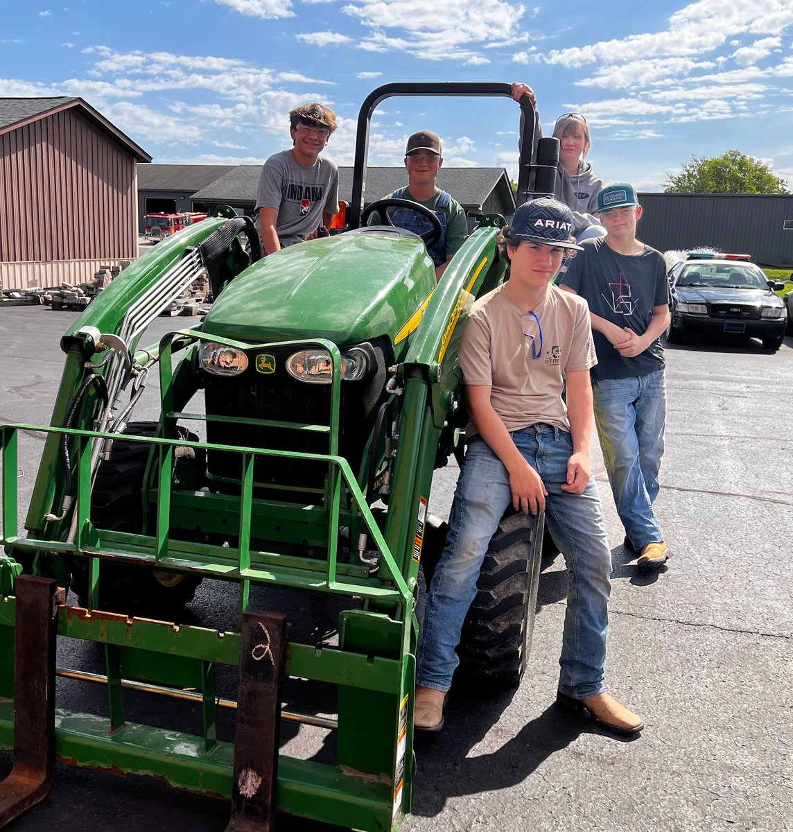 This year, our Nineovations Summer Camp highlighted five of our programs! Auto Services, Medical Assistant, Landscaping, HVAC, and Fire &amp; Rescue!