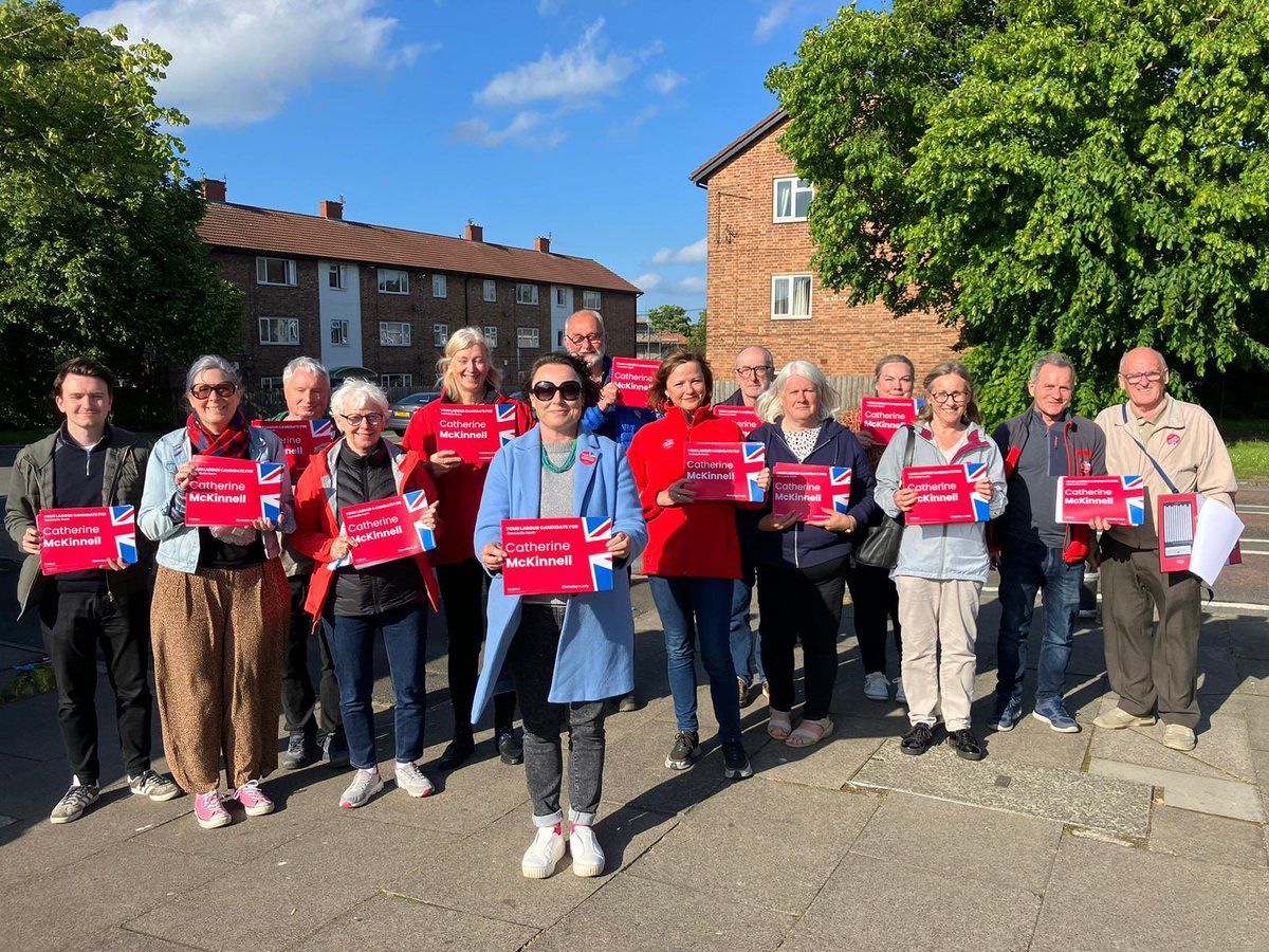 Catherine McKinnell MP (@cmckinnellmp) on Twitter photo Amazing team out in Longbenton this evening introducing myself to a new part of Newcastle North with <a href="/NTynesideLab/">North Tyneside Labour Councillors</a>.
People know that they’re worse off under the Tories and we need change with a <a href="/UKLabour/">The Labour Party</a> government. #Change 🌹 Amazing team out in Longbenton this evening introducing myself to a new part of Newcastle North with <a href="/NTynesideLab/">North Tyneside Labour Councillors</a>.
People know that they’re worse off under the Tories and we need change with a <a href="/UKLabour/">The Labour Party</a> government. #Change 🌹