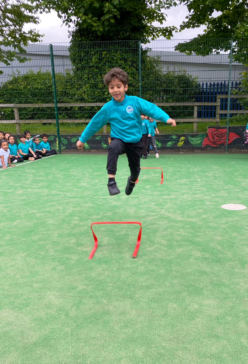 MissKingTindal's tweet photo. 🏃🏽‍♀️ Year 1 are getting ready for #TindalSportsDay2024 on Wednesday. 🏃🏻 

💙💛 Don’t forget to find a T-shirt in your team colour this weekend! ❤️💚

@arktindal #TeamTindal @TindalBunney @ArkSchoolsSport https://t.co/A2g1sC9icC
