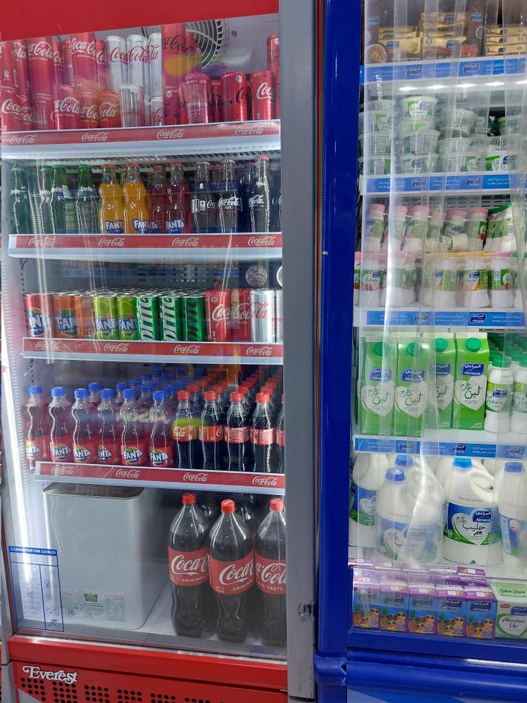 rsyakum's tweet photo. Miris bgt, situasi disini kayak ga terjadi apa² di daerah🍉😢 https://t.co/sRflrIOuCu