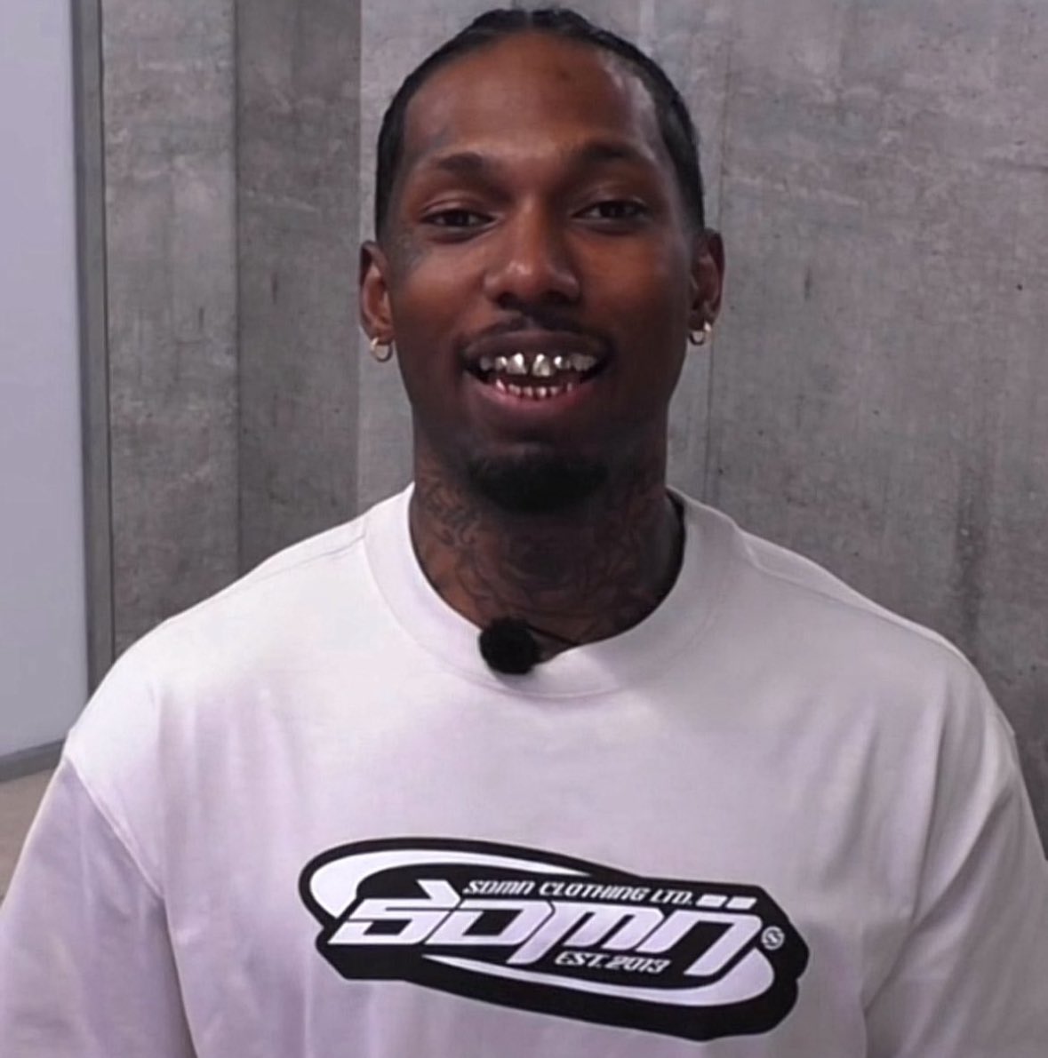 Liaovux's tweet photo. It’s time for everyone to admit this man was never funny https://t.co/g3dFJgRCZZ