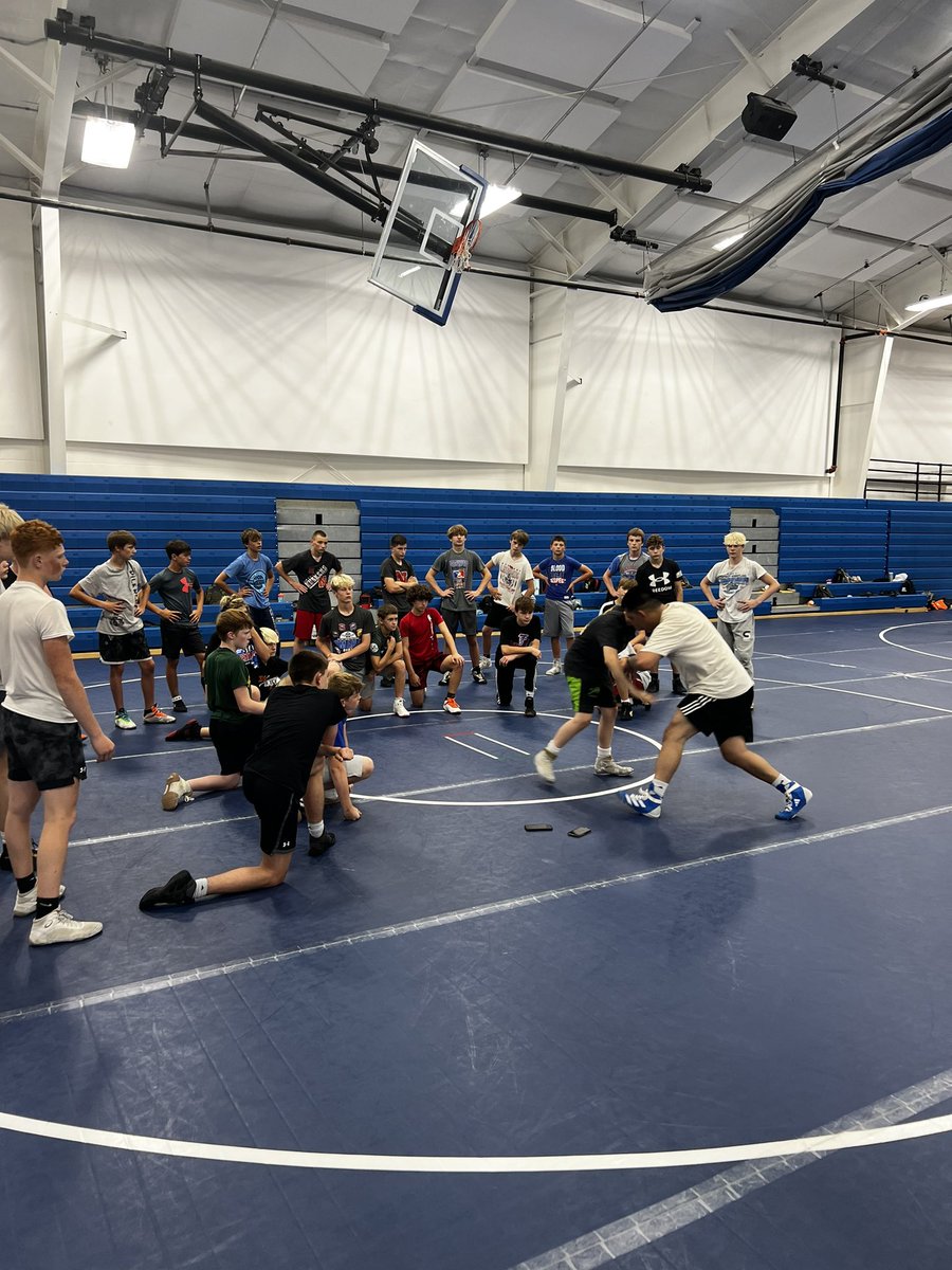 SCC_wrestling's tweet photo. Small group rolling at Big Red camp in Beatrice.  Over 100 in attendance and having a great time. https://t.co/QiJpRApIXh