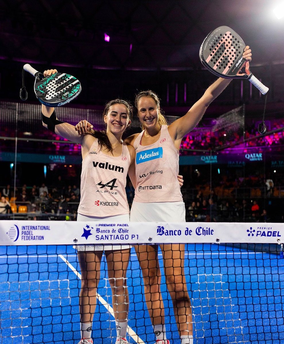 Padel_Break's tweet photo. Por añadir contexto a la gráfica de @padel_int, los datos sobre la exhibición de Gemma Triay en Chile. 

16 winners / 4 ENF vs Lucía y Patty
24 winners / 3 ENF vs Ari y Paula
23 winners / 9 ENF vs Jensen y Castelló
15 winners / 7 ENF vs Cánovas y Velasco
https://t.co/uBqbSVcA4h https://t.co/hazmSmaG7o