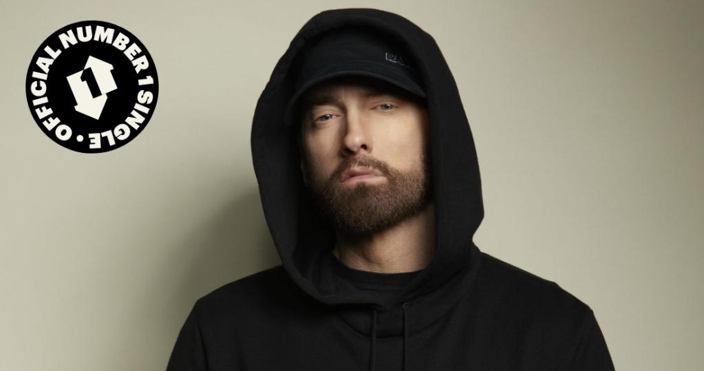 #Eminem scores biggest opening week of 2024 on the Official UK Singles chart as "Houdini" debuts at No.1 with 104,800 chart units, including 13.3 Million streams! It's the Rapstar's 11th Official UK No.1 hit! 💪🪄🔝2⃣0⃣2⃣4⃣💥1⃣🇬🇧✖️1⃣1⃣🎶 🔥👑🖤
