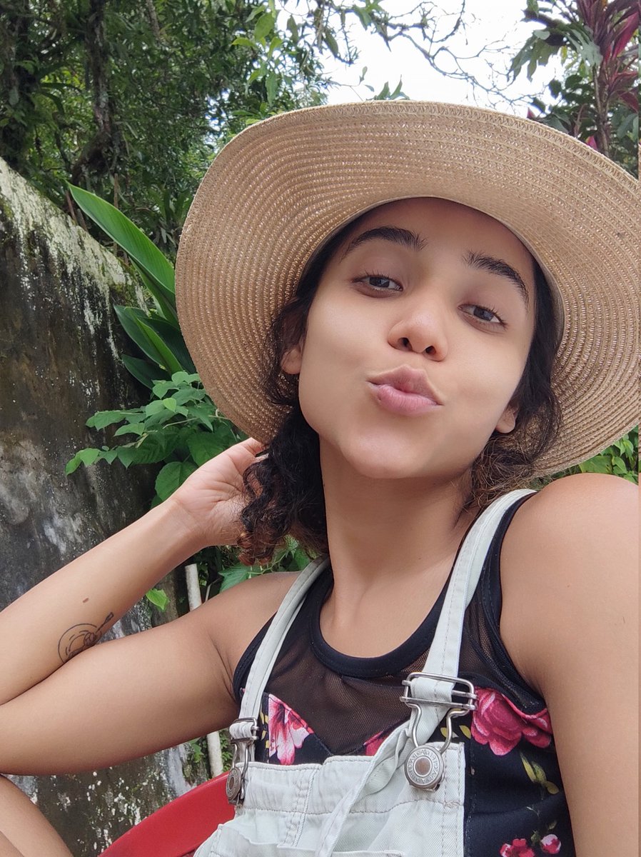 SusanGuti99's tweet photo. Buenas tardes !! 😘 https://t.co/bOQcquA5DJ