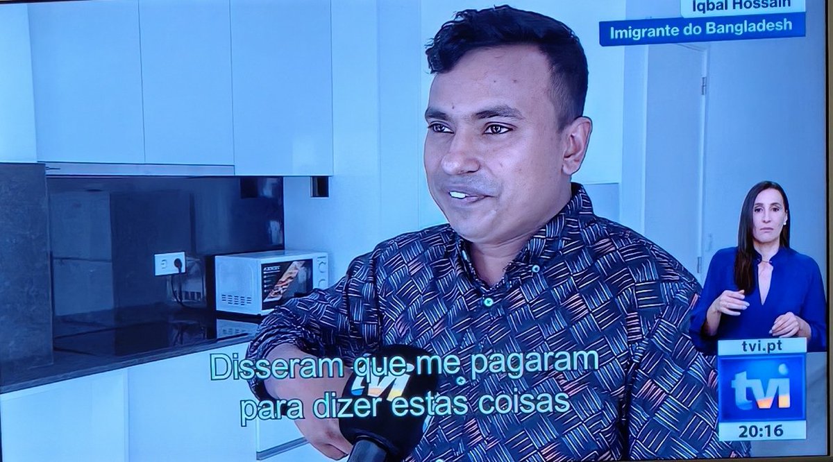 marcoasaraiva's tweet photo. Casa nova, vidros duplos, cozinha nova e moderna, teto falso...
Coitadinho do migrante do Bangladesh...Portugal é mesmo muito mau.
Estão portugueses a viver na rua para dar lugar a estes... https://t.co/ZB56nr8vTN