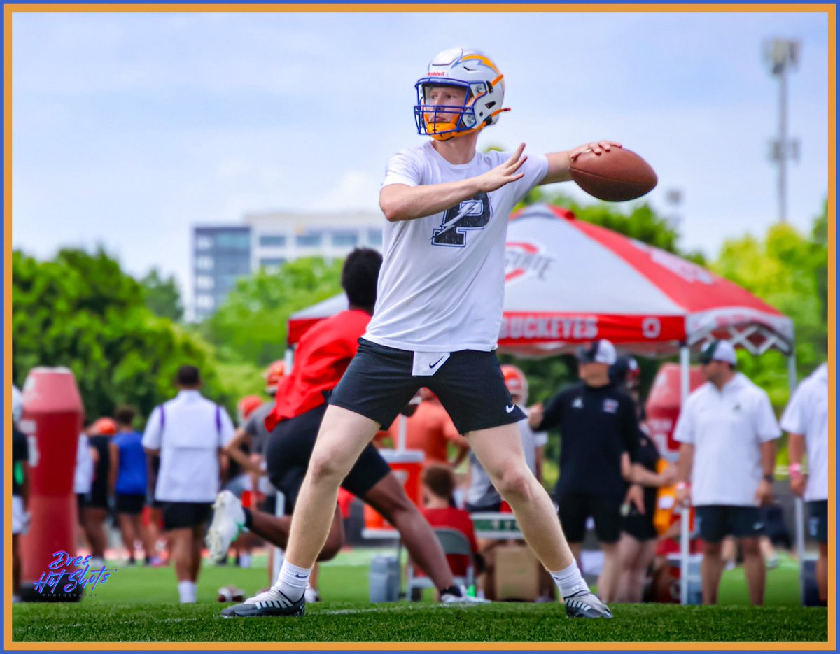 QT4Media's tweet photo. Some of my best Shots From the June 6 Ohio State Recruiting Camp🏈 https://t.co/uHelUzbri0