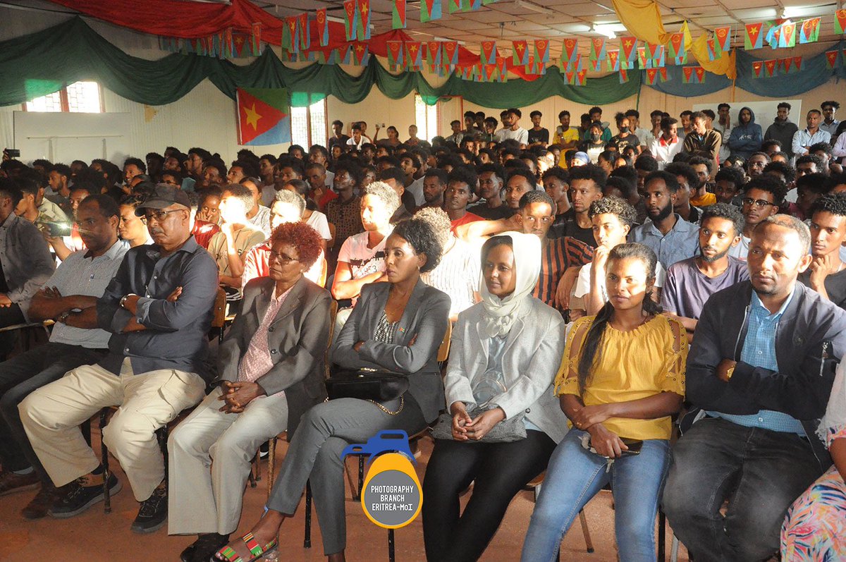 Nation-building in #Eritrea, #PFDJ style. 

Eritrea = PFDJ = Eritrea = PFDJ 

ዒም ዝበለ ይተሓጎም