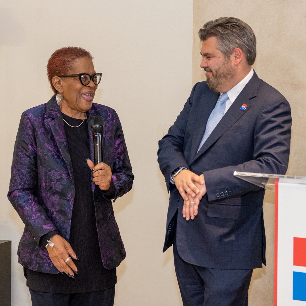 ChancellorLonon's tweet photo. After over two decades of service, @dallascollegetx Trustee Charletta Rogers Compton is calling it a career! She joined the board in 2000 and in 2014 became our first Black female board chair. She’s also a Mountain View Campus alum. While she’ll be missed, her impact remains! https://t.co/dmr8JFxyin