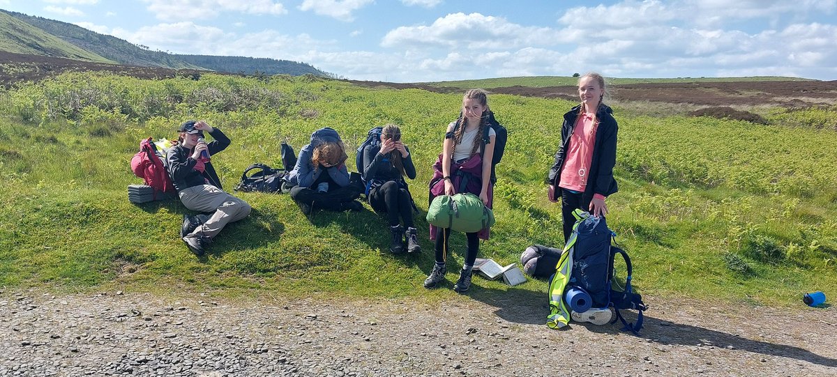 DofE_Ponthigh's tweet photo. All back at the car park and looking forward to the climb up Simonside to get to tonight's campsite. @PontHigh  @PeleTrust  @samsykesexped https://t.co/gfcp06iqAp