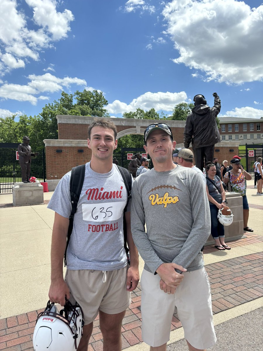 dash king tweet media