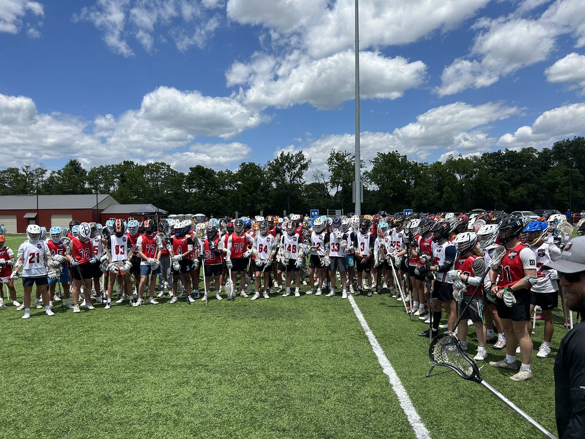 capmlax's tweet photo. 📍Lebanon, OH
#EyesToTheSky #Family https://t.co/waxzf7pdQW