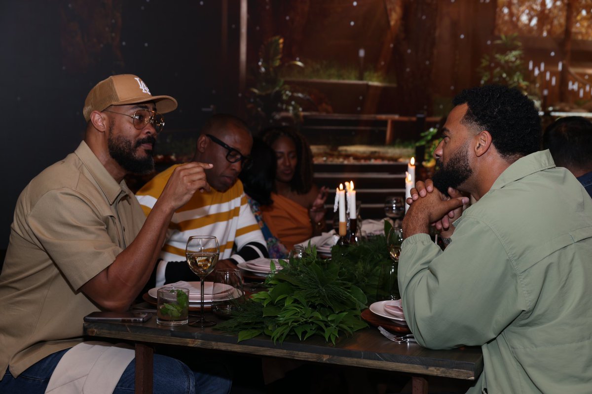 stayMACRO's tweet photo. AI isn't Creative. You Are.

Last week, MACRO partnered with @Microsoft for a powerful dinner discussing the future of AI in entertainment. 

Read more at https://t.co/CFS8dX4LKt

#stayMACRO https://t.co/CPOGm2CVcO