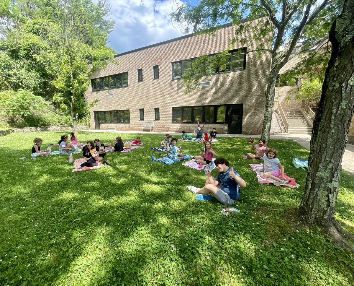 Andrea Rose Schaber tweet media