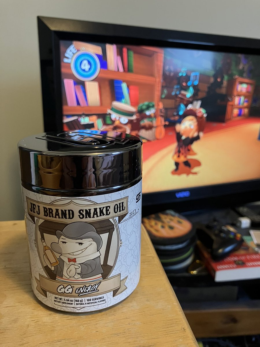 Got <a href="/jifferey/">JFJ🇺🇸</a> 's snake oil from <a href="/GamerSupps/">Gamer Supps®</a> 

Probably my favorite of the ones I've tried! Any suggestions what I should try/mix it with?
