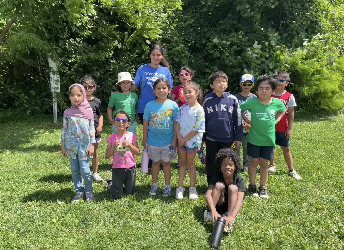 MsYanes_'s tweet photo. Field Day Fun!! 🤩 https://t.co/YmMrOTJ7iZ