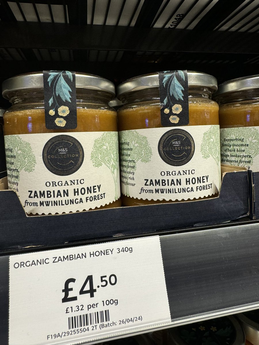 NdawanaY's tweet photo. I got this #ZambianHoney ๐ฏ from #MnS the other day. I was particularly drawn by the promise of โsupporting family incomesโ in #Mwinilunga, NW.
As I sip my tea tonight, sweetened by it, I just hope this promise has been fulfilled & my people are better off as a result. Chai #Zambia!