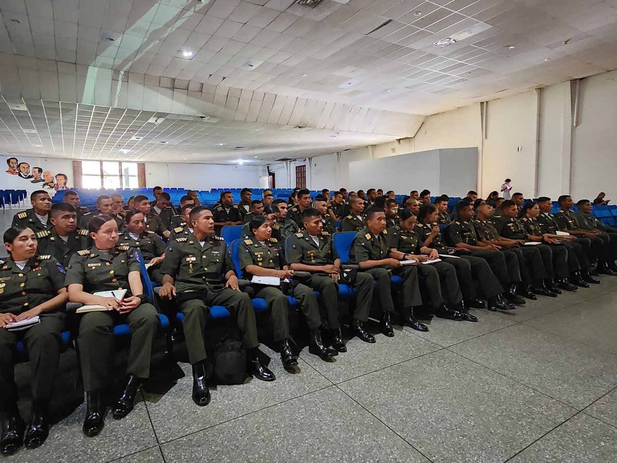 Ejército Bolivariano tweet media