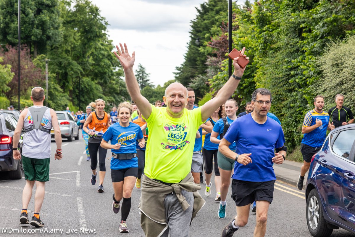 Today 07.06.24 LEEDS

Hundreds of runners took to the pavements of Leeds this evening in memory and celebration of Leeds Rhino’s legend Rob Burrow in a 7 mile Rhino shaped run organised by <a href="/RugbyLeeds/">Leeds Rhinos Foundation</a>.

READ MORE: instagram.com/p/C77T9t3ssQi/…

#runforrob #robburrow #leeds